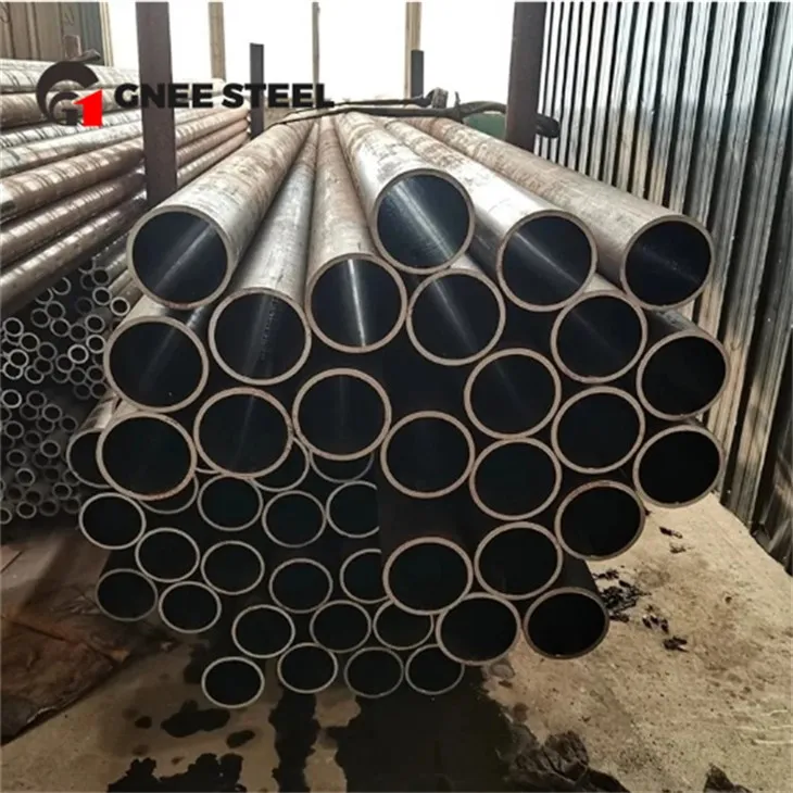 Ống Carbon liền mạch DIN 1629 ST52